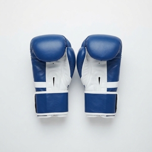 Gants de boxe bleus en PU à doigts entiers avec fermeture Velcro pour adultes - Product Image 2