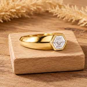 Bague de fiançailles en or massif 14 carats pour femme, sertie d'une pierre hexagonale de 1 carat, de couleur E-F, pour un cadeau de promesse de mariage. - Product Image 2
