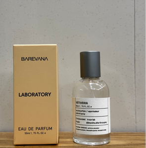 Parfum Unisexe Floral BAREVANA 50ml Spray Longue Durée Eau de Parfum de Luxe avec un Parfum Envoûtant pour Utilisation comme Déodorant - Product Image 1