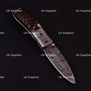 Cuchillo de bolsillo plegable EDC de grado industrial, hecho a mano, de acero de Damasco, con bloqueo de liner, para caza al aire libre, marca UA Supplies. - Product Image 2