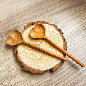 Cuillère en bois en forme de cœur à long manche, faite à la main, vintage, ustensile de cuisine, capacité 10 ml, finition miroir, pour café, dessert, fête - Product Image 5