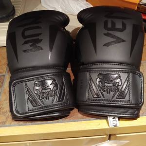 Gants de boxe en cuir de qualité supérieure pour hommes et femmes, entraînement, sparring, gym, fitness, durables, respirants, avec support pour les poignets, équipement de frappe - Product Image 3