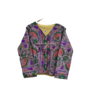 Kantha Suzani Manteau long d'hiver pour femme Style bohème Vêtements d'extérieur en coton brodés à la main Bord brut Imprimé Respirant Taille S-M - Product Image 1