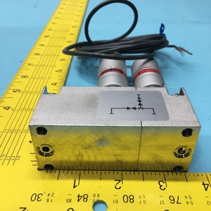 Fujikin 076307 Tipo N.C. O.P. 0.39~0.59MPa W - Equipo y Piezas de Semiconductores de Confianza de Marca Global - Product Image 2