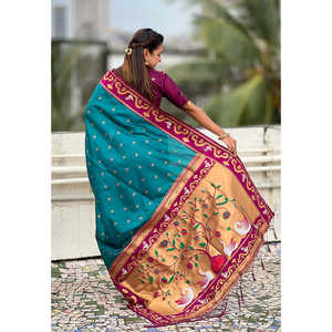 ผ้าไหมพิธานีสีเขียวลายจาห์นส์ ซวอน ผ้าคลุมไหล่และผ้าพันคอแบบชาติพันธุ์ - Product Image 4