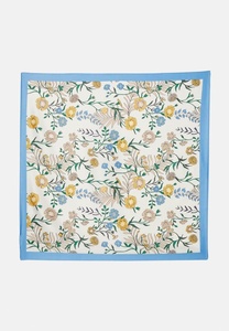 Écharpe en soie florale vintage pour femmes et filles, écharpe carrée de luxe rétro botanique pour la tête et le cou, impression numérique haute définition - Product Image 4