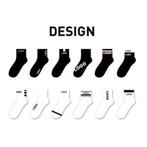 Chaussettes en coton pour enfants, lot de 5, motif rayé avec lettres, douces et respirantes, chaussettes d'école pour garçons et filles - Product Image 1