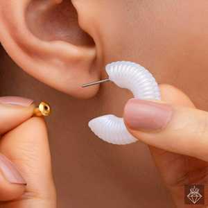 ห่วงอะคริลิคสีรุ้งแสนสวยของ prao ต่างหูแฟชั่นเพิ่มสีสันให้กับสไตล์ของคุณ - Product Image 1