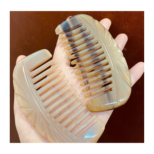 Peigne en corne de buffle réglable à dents larges, professionnel, de luxe, fait main, portable, Catarina 99GD, solution pour cheveux épais, bouclés et ondulés - Product Image 6