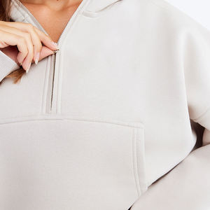 Conjunto Deportivo de 2 Piezas: Sudadera Corta con Cierre de Cremallera Personalizada y Pantalones Deportivos de Cintura Alta y Pierna Ancha en Felpa Francesa de Algodón - Product Image 3