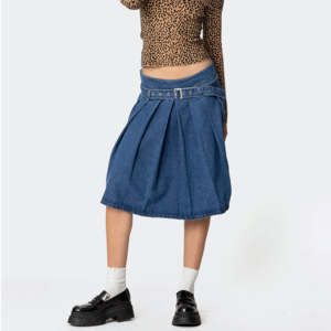 COSH KILTS-Kilt classique en denim bleu avec coutures renforcées et sangle à boucle réglable-Instruments de musique et accessoires - Product Image 1