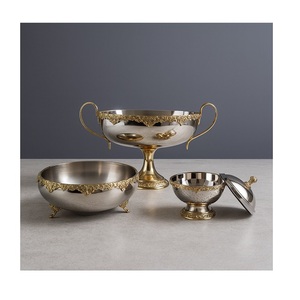 Ensemble de trois bols à chocolat au design fabuleux, en aluminium, couleur or et noir, de différentes tailles - Product Image 4