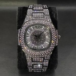 Montre analogique à quartz de luxe unisexe, bleue, avec strass et moissanite argentée, cadran rond 28 mm, verre saphir, fermoir caché, style antique et tendance - Product Image 6
