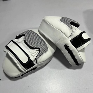 Guantes de boxeo curvos de cuero de lujo de alta calidad, hechos a medida, para entrenamiento de kickboxing AS-FP-39 - Product Image 3