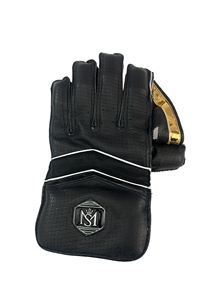 ถุงมือตีคริกเก็ต Mannu Sports Hunter X หนังคุณภาพสูง สวมใส่สบาย น้ำหนักเบา  รับทำโลโก้ตามสั่ง มีตัวเลือกขนาดและสี - Product Image 3