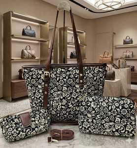 Floral Jacquard Handbag Set Detachable <b>Strap</b> Large Capacity Women Tote Bag With Pouch for Travel - Product Image 3