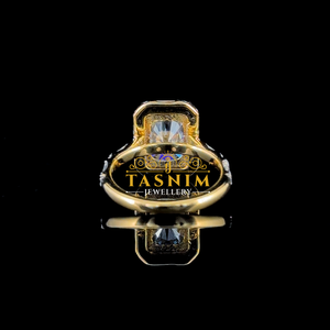 Anillo de compromiso solitario de moissanita VVS con corte de pera para mujer Tasnim, engaste de púas, estilo clásico, banda chapada en oro y plata, tercera parte. - Product Image 5