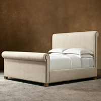 Lit Panneau Ferly en Tissu Capitonnée avec Pieds en Bois et Tête de Lit Rembourrée, Style Chariot, pour Chambre à Coucher de Luxe (Lit King/Queen) – Idéal Maison et Hôtel