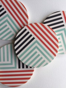Ensembles de sous-verres en résine faits main de luxe, alliant esthétique moderne, idéaux pour les magasins de décoration intérieure - Product Image 6