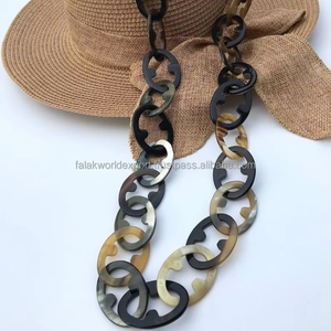 Collier et boucles d'oreilles en corne de buffle de conception moderne pour les femmes Les meilleurs bracelets de mode polis Offre Spéciale article par FWE - Product Image 2