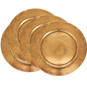 Assiette de présentation chic en cuivre perlé avec une simple rangée de petites perles et une texture mate. Disponible au prix de gros en séries. - Product Image 5