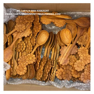 Cuillère en bois sculptée à la main avec plume, personnalisée et gravée, cadeau écologique, cuillère en padauk, feuilles de fleurs, manche court, minimaliste - Product Image 6