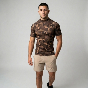 Camiseta Deportiva de Compresión de Manga Corta para Hombre, Personalizada OEM, Elástica, para Gimnasio, Entrenamiento y Rendimiento Atlético - Product Image 5