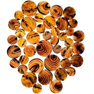 Boutons en corne de bœuf 100 % naturelle, marron, à 4 trous, dos plat, écologiques, motifs marron clair/foncé, vente en gros - Product Image 3