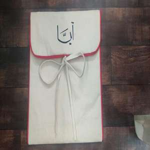 Bolsas de Compras de Tela de Algodón Impresas Personalizadas con Cierre de Solapa, Solución de Embalaje Reutilizable y Ecológica para Prendas - Product Image 1