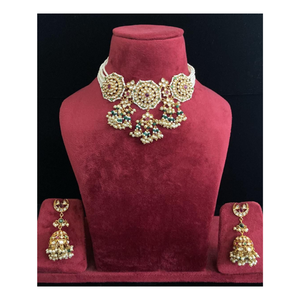 Premium Kundan Choker Necklace Set with <b>Matching</b> Earrings Bridal Jewelry Set For Women Wedding Festive Ethnic Collection - Product Image 2