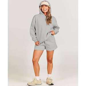Ensemble de survêtement en velours noir pour femme, personnalisé par le fabricant, haut court et pantalon de jogging, 2 pièces, avec sweat à capuche - Product Image 2