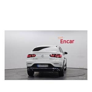 Mercedes-Benz GLC300e 4MATIC Coupé Enero 2023 Clase GLC 23,953 km Caja de Cambios Automática Asientos de Cuero Emisión Euro V Volante a la Izquierda - Product Image 4