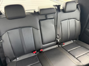 Camioneta Ford Ranger Wildtrak e 4WD de Doble Cabina con Enganche de Remolque Desmontable, Transmisión Automática, Vehículo Utilitario Todoterreno - Product Image 4