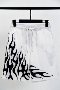 Shorts de sport rétro vierges en gros, couleur unie, respirants, pour l'entraînement en extérieur, pour hommes - Product Image 2