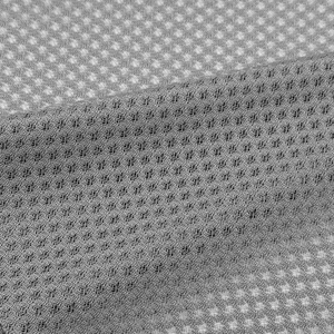 Nouveau tissu en maille de polyester recyclé pour maillot de course - Product Image 3