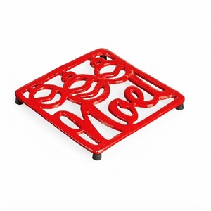 Support de casserole en fer rouge moderne, fait main, résistant à la chaleur, avec pieds en caoutchouc, écologique, pour comptoir de cuisine - Vente en gros - Product Image 1