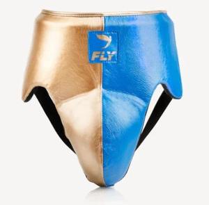 Juego de guantes de boxeo profesionales de cuero Fly, nuevos, y protector de cabeza e inguinal, color azul cielo y dorado, fabricado en Pakistán. - Product Image 6