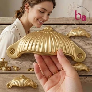 Traditional Cast Iron Shell Shape Drawer Handle for Dresser Cabinet Kitchen Wardrobe Novelty Design Durable Furniture Knob - Product Image 2