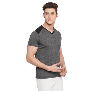 T-shirt de performance athlétique respirant en polyester, fabriqué au Pakistan - Product Image 3