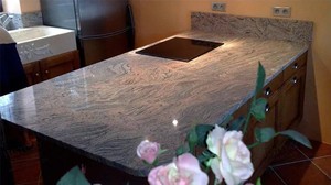 Encimera de Cocina de Granito Marrón Natural Moderno Colombo Juprana, Losa Pulida para Superficie de Trabajo - Product Image 2
