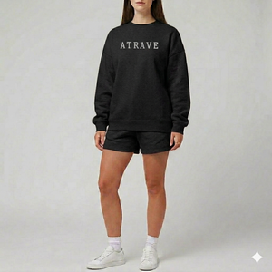 Ensemble haut à col montant et short au-dessus du genou pour femme, en tissu polaire doux de qualité supérieure, coupe ample, style streetwear décontracté - Product Image 1