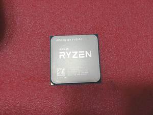Procesador de escritorio AMD Ryzen3 4300G OEM nuevo, sin usar, de alta calidad, disponible en stock en Nueva Delhi, India. - Product Image 3