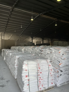 Poudre de Carbonate de Calcium Ultra-Fine de Qualité Industrielle Premium, 5 Microns, Pureté >98%, Marque NHAT THANG VNT7 JSC - Product Image 4