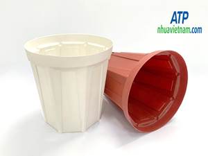 Pot de fleur en plastique européen de haute qualité, durable et léger, résistant aux intempéries, idéal pour les plantes de patio et de jardin. - Product Image 5