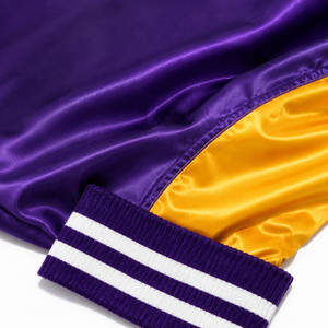 Blouson Bomber en Satin en Gros, Couleurs de l'Équipe de Basketball de Los Angeles (Violet et Or), Broderie Personnalisée, Fournisseur en Gros de Blousons Universitaires - Product Image 6