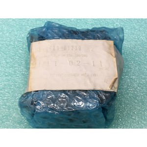 AMAT 0680-01230 CB COMMON TRIP 2P 15A 120/240 VAC - Equipo y Piezas de Semiconductores de Confianza de Marca Global - Product Image 1
