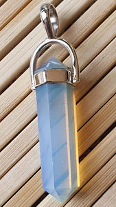 Venta al por mayor de joyería fina de calidad superior de plata 925 Opalite colgante collar con forma de punto chapado en oro de primera calidad encantos - Product Image 6