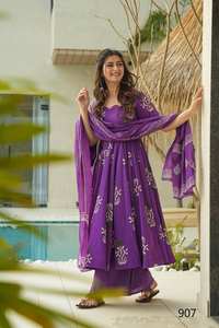 Magnifique robe Anarkali indienne pakistanaise en coton Mal, tissu fantaisie imprimé numériquement, pour mariage, décontractée, traditionnelle, vêtements pour femmes - Product Image 2