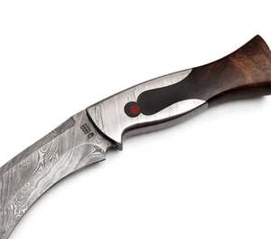 Cuchillo de exterior hecho a mano con acero de Damasco, hoja curvada hacia adelante, mango de madera de nogal y funda de cuero. - Product Image 5