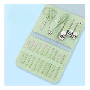 Juego de Cortaúñas Profesional Clásico de Acero Inoxidable 4 en 1, Set de Manicura y Pedicura, Tijeras de Resorte, Herramientas para Cutículas de Alta Calidad - Product Image 2